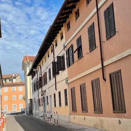 Appartement Starago Attic - Elegante Mansarda In Centro Storico Gorizia