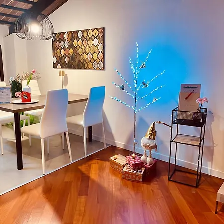 Starago Attic - Elegante Mansarda In Centro Storico Gorizia